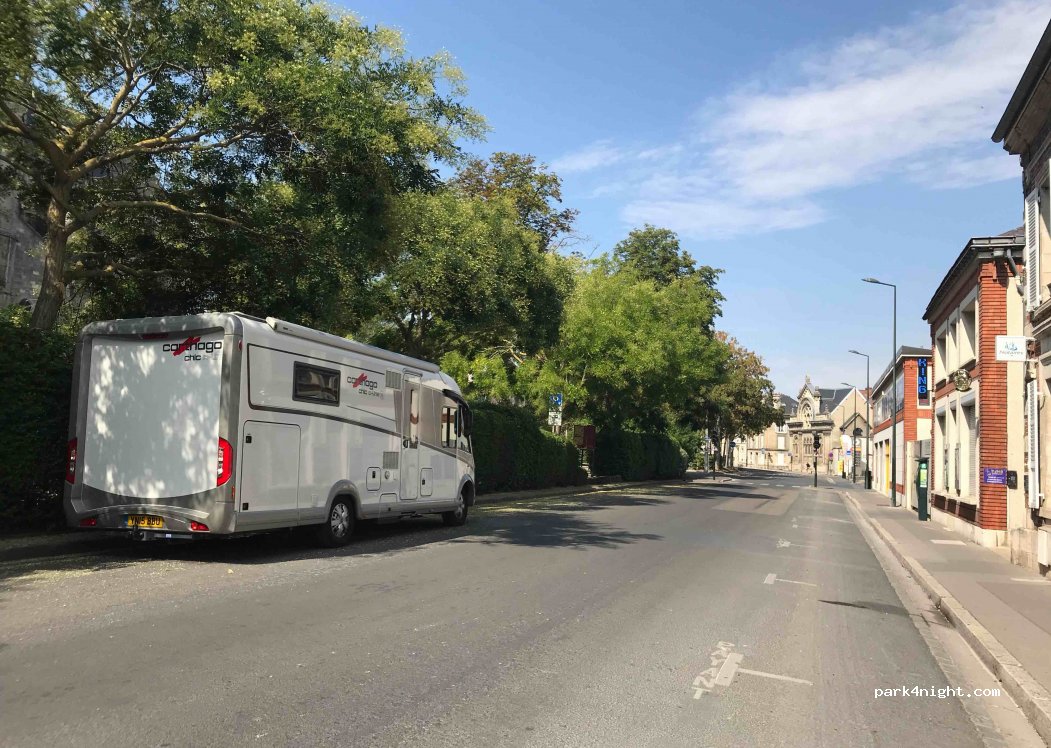(51200) Épernay - 23 Boulevard de la Motte — foto 2