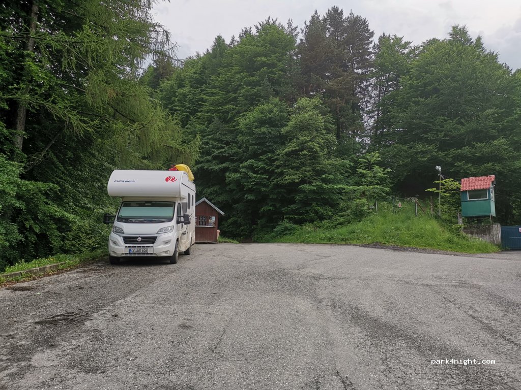 (507025) Bran - Strada Valea Grajdului — foto 2