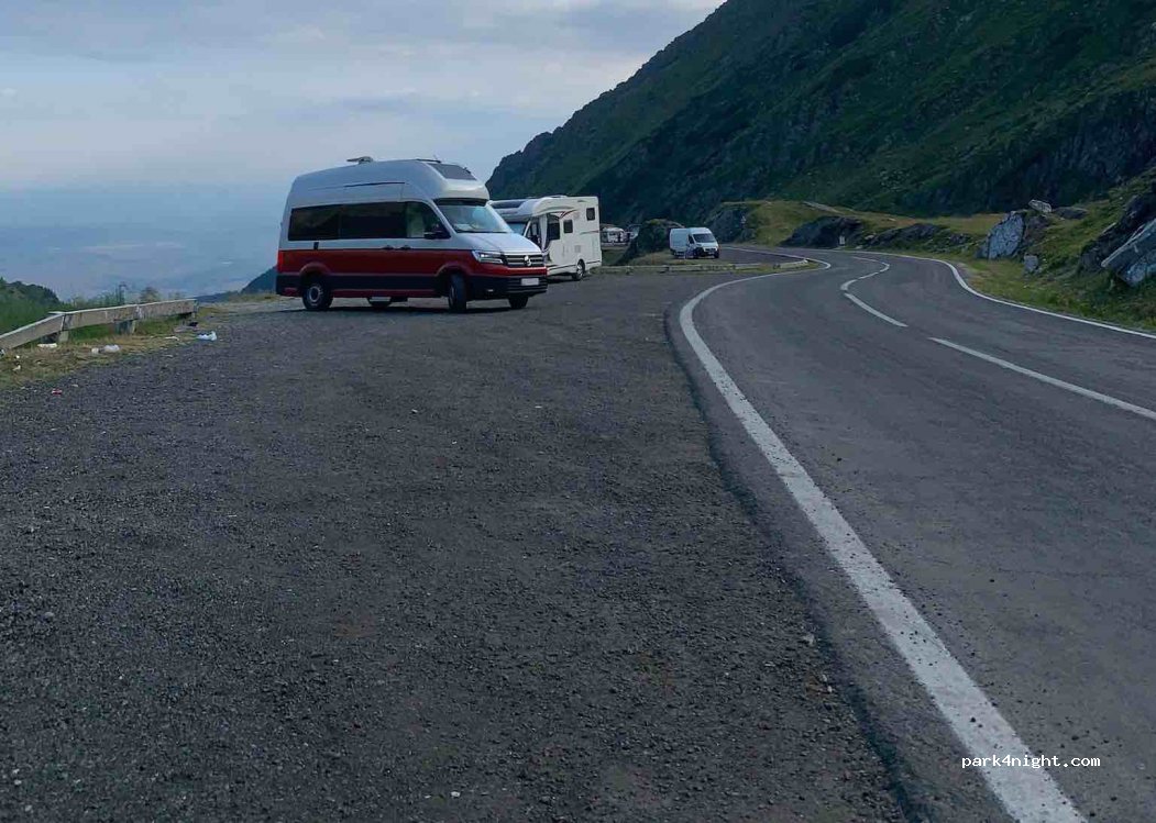 ()  - Transfăgărășan — foto 3