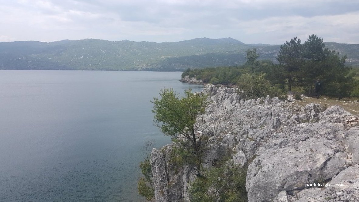 ()  - kej Bata Grujicica — foto 2