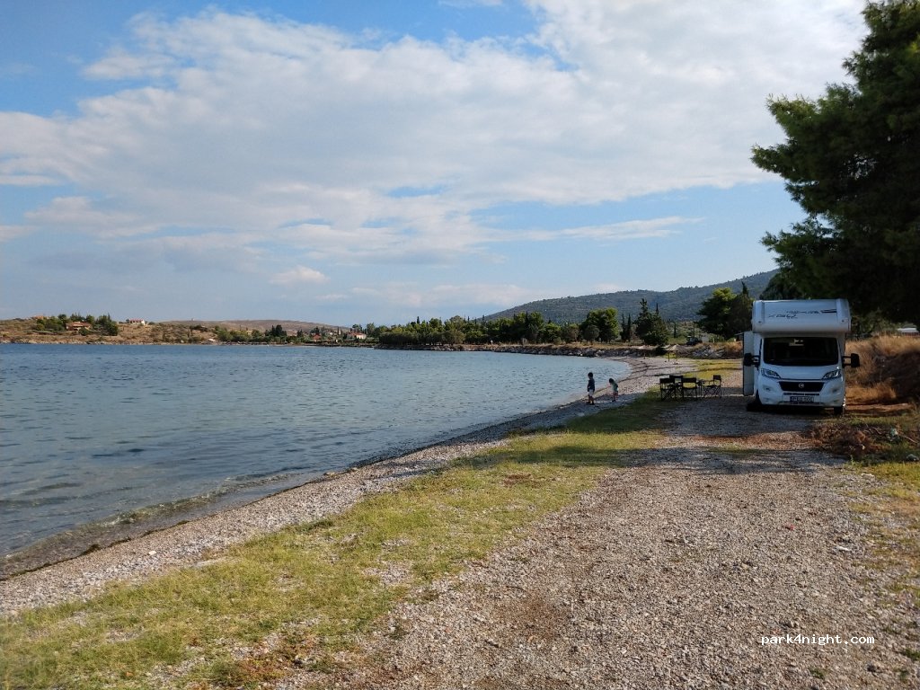 (330 52) Delfi - Ethniki Odos Antirriou Iteas — foto