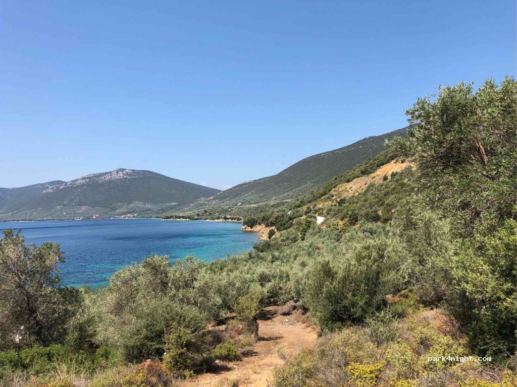 (370 08) Magnisia - Unnamed Road — foto