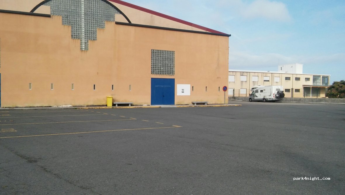 (15117) Laxe - 81 Rúa Cabo da Area — foto 2